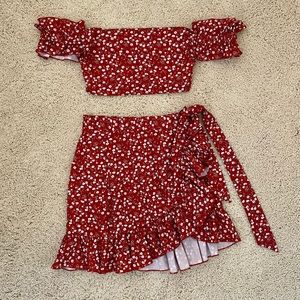 Two Piece Floral Shirred Back Cami Crop Top and Ruffle Wrap Skirt Set, Size 2 XS